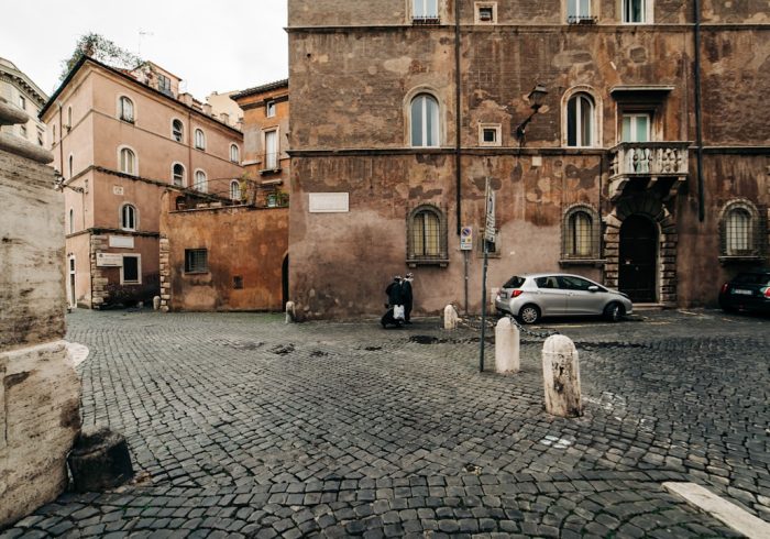 découvrez comment l'urban renaissance transforme nos villes en espaces durables et vibrant de vie. plongez dans les initiatives innovantes qui réinventent l'architecture, favorisent la biodiversité et améliorent la qualité de vie urbaine.